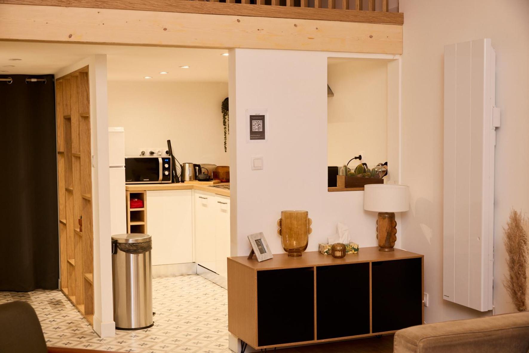 Tinyhouse Experience In Beaujolais Appartement Villefranche-sur-Saône Buitenkant foto