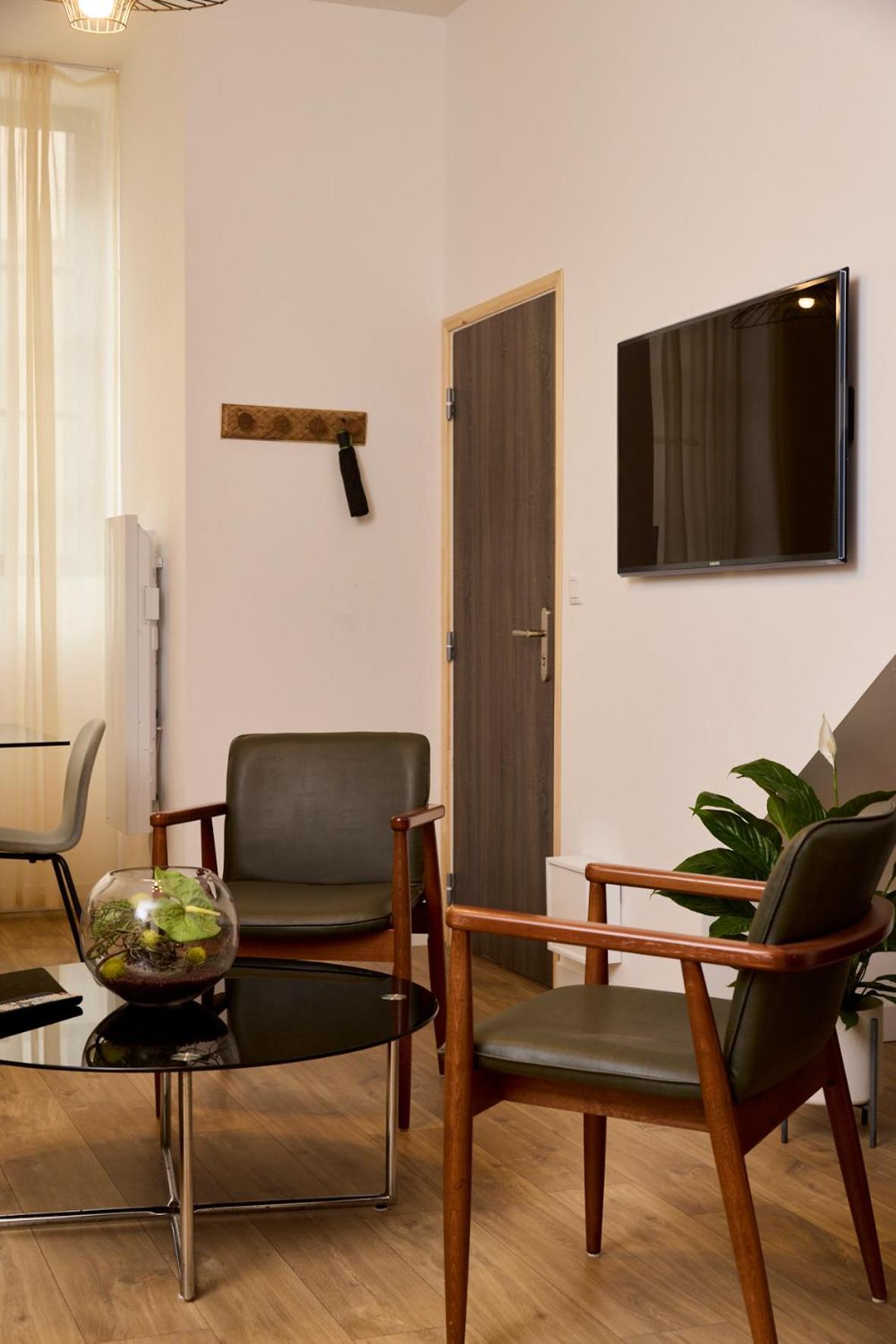 Tinyhouse Experience In Beaujolais Appartement Villefranche-sur-Saône Buitenkant foto