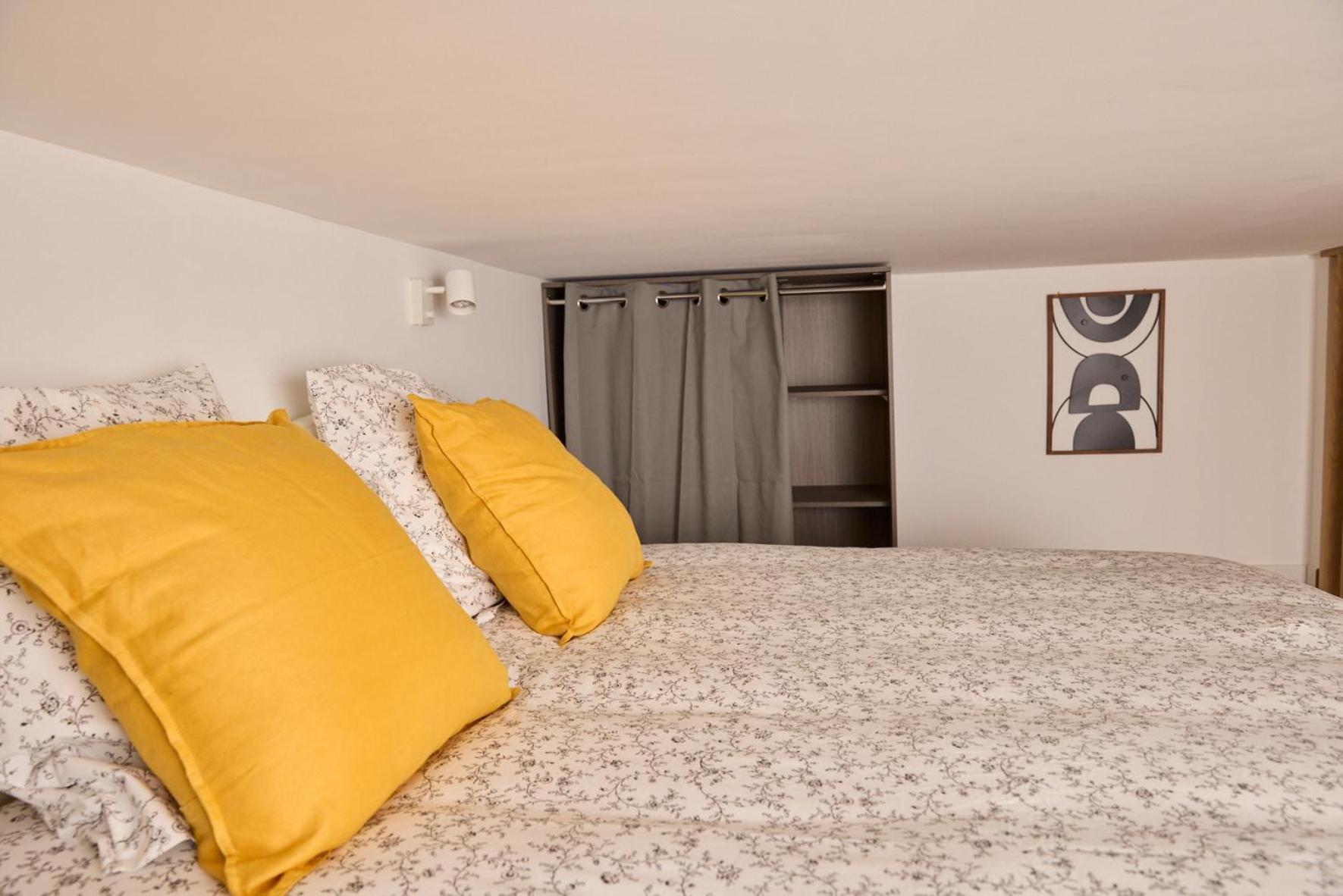 Tinyhouse Experience In Beaujolais Appartement Villefranche-sur-Saône Buitenkant foto