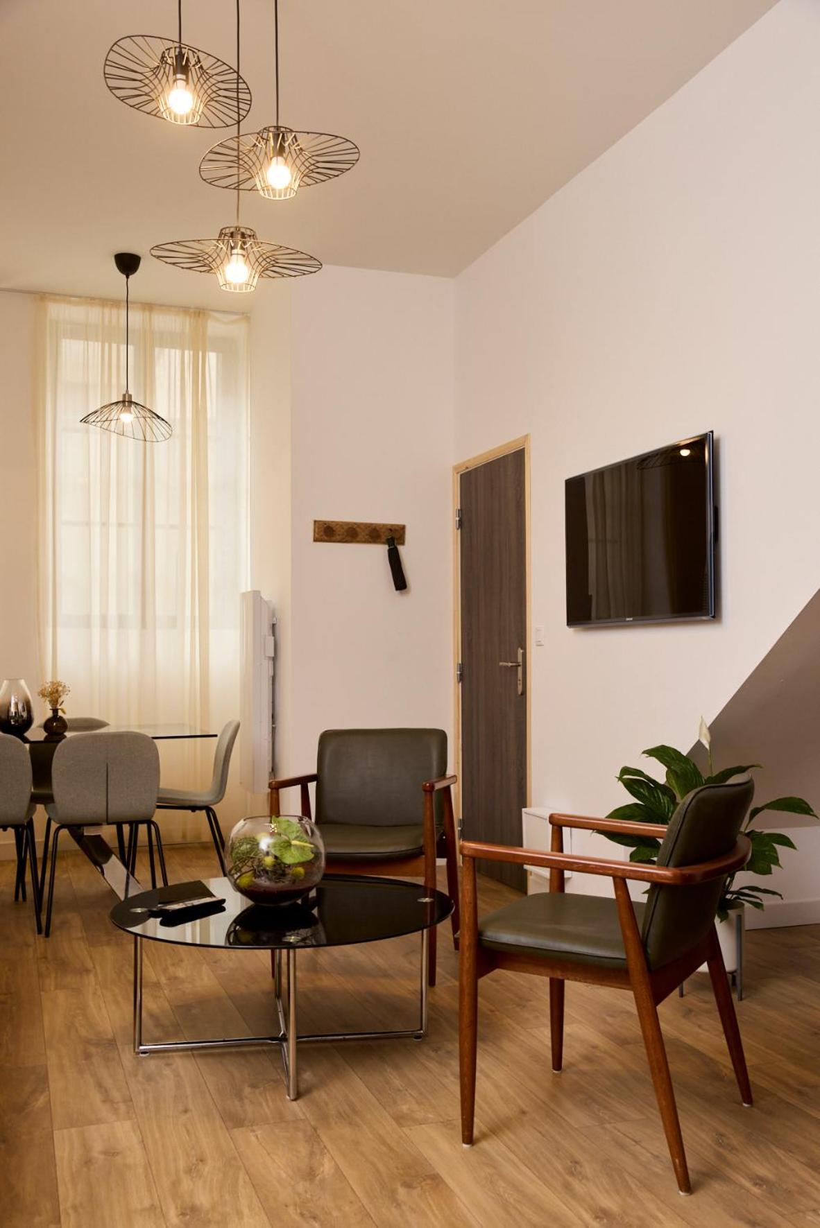 Tinyhouse Experience In Beaujolais Appartement Villefranche-sur-Saône Buitenkant foto